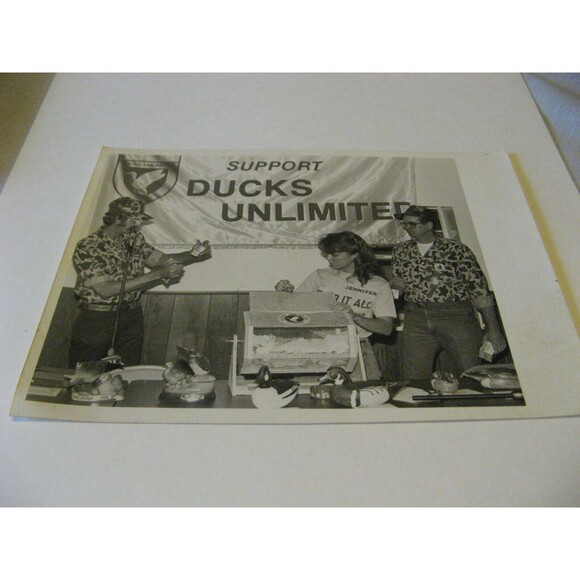 Vintage Ducks Unlimited 5" x 8 Black and White B&W Photograph Photo 1970s - 80s - Picture 1 of 2